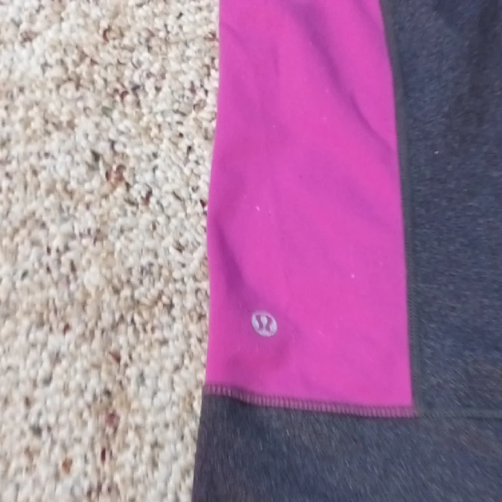 Size 8 Purple and Gray Sweater with Stand-Up Collar - Picture 14 of 15